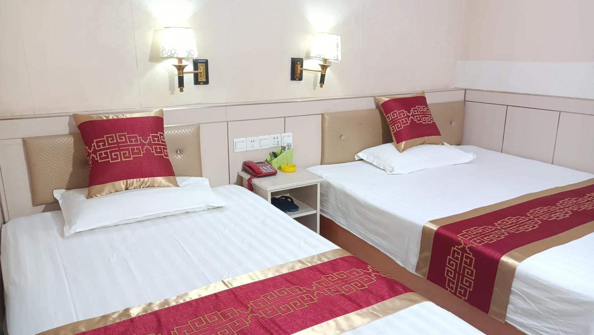 Qufu Garden Hotel Bagian luar foto