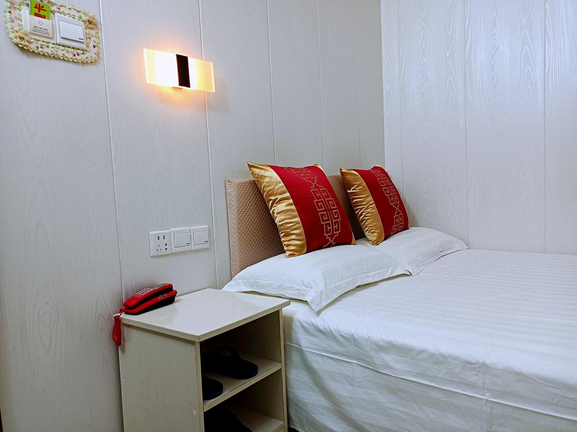 Qufu Garden Hotel Bagian luar foto
